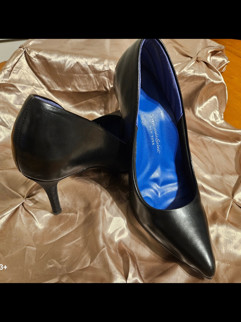 Antonia Saint Black Pointed-Toe Women's Pumps with Blue Insole - Size 8